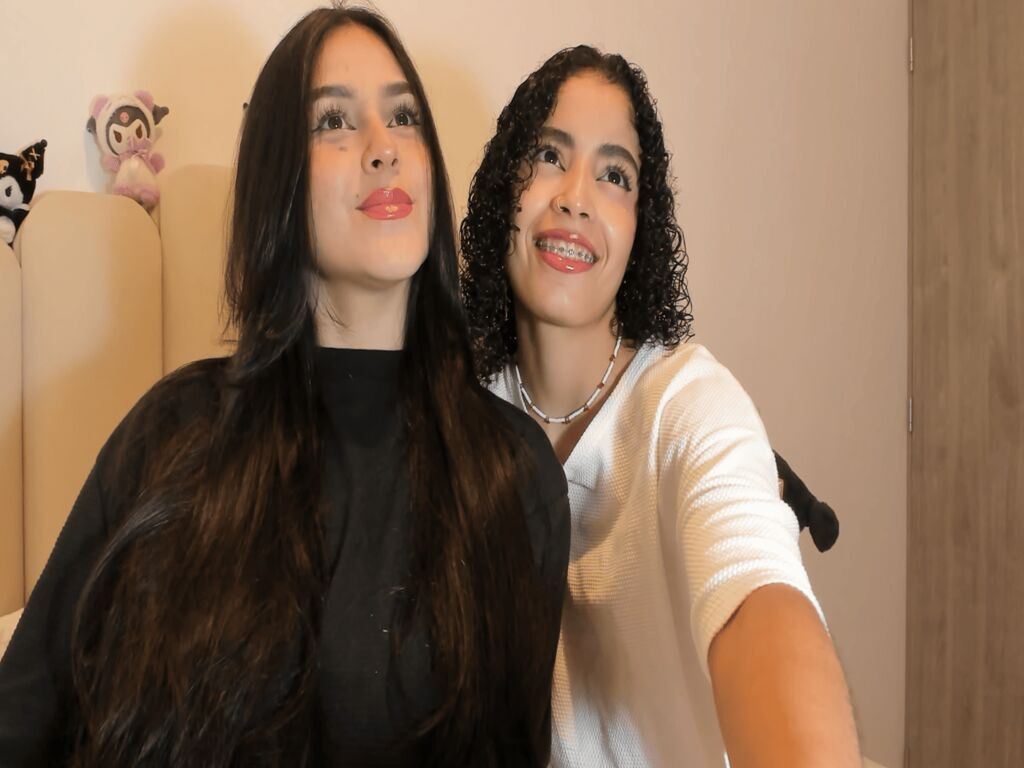 AbbiandLia LiveJasmin