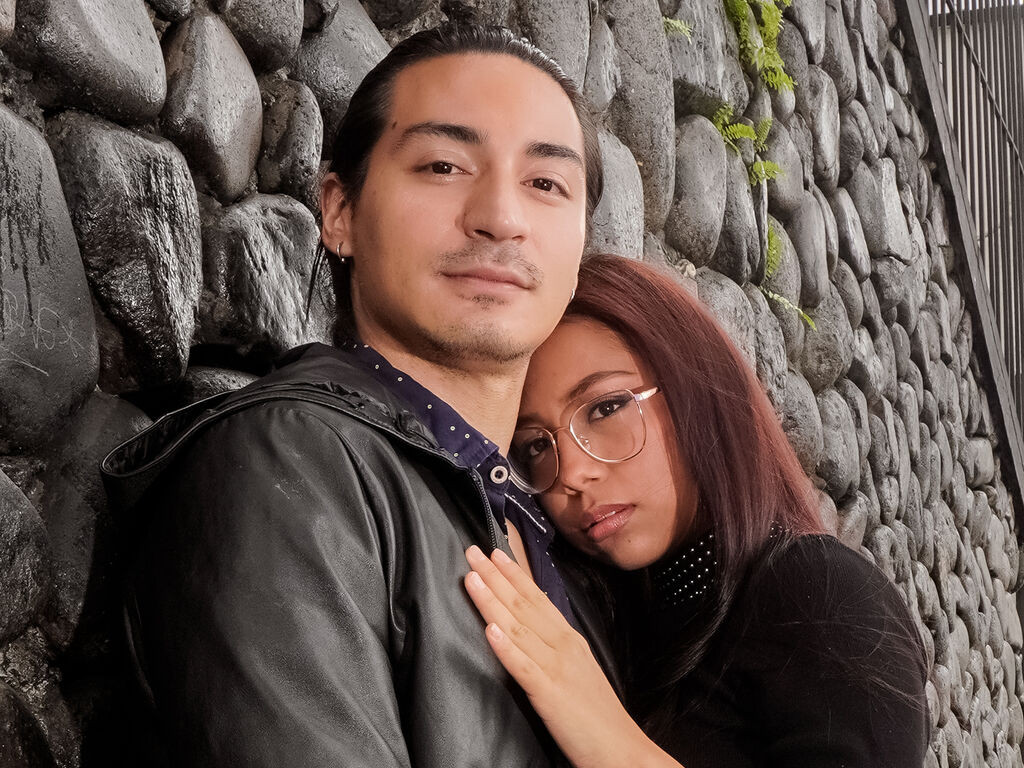 AdamAndSara LiveJasmin