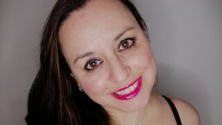 AdelaAlbaNatural Cam