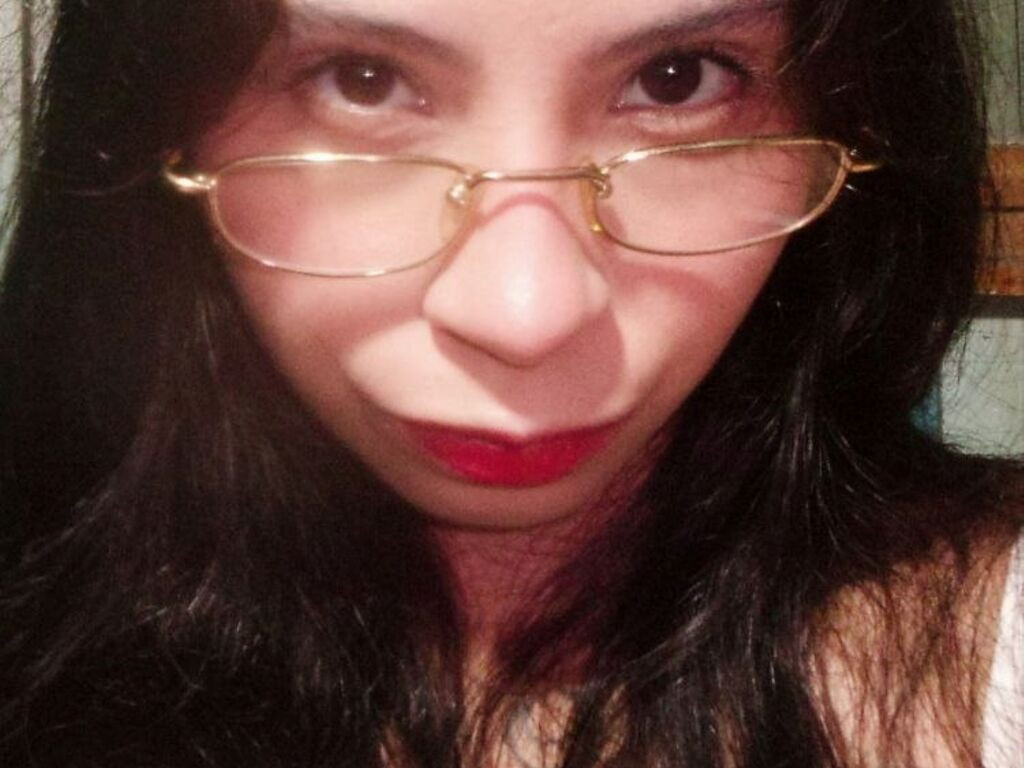 AdelaideBeaumont LiveJasmin