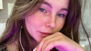 AdelinaMorris Cam