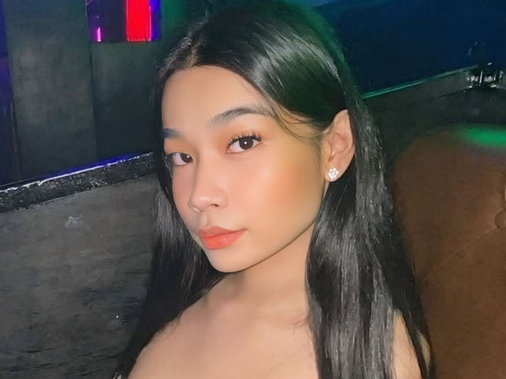 AdriannaKate Desnudo