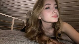 AdriannaPecanty Cam