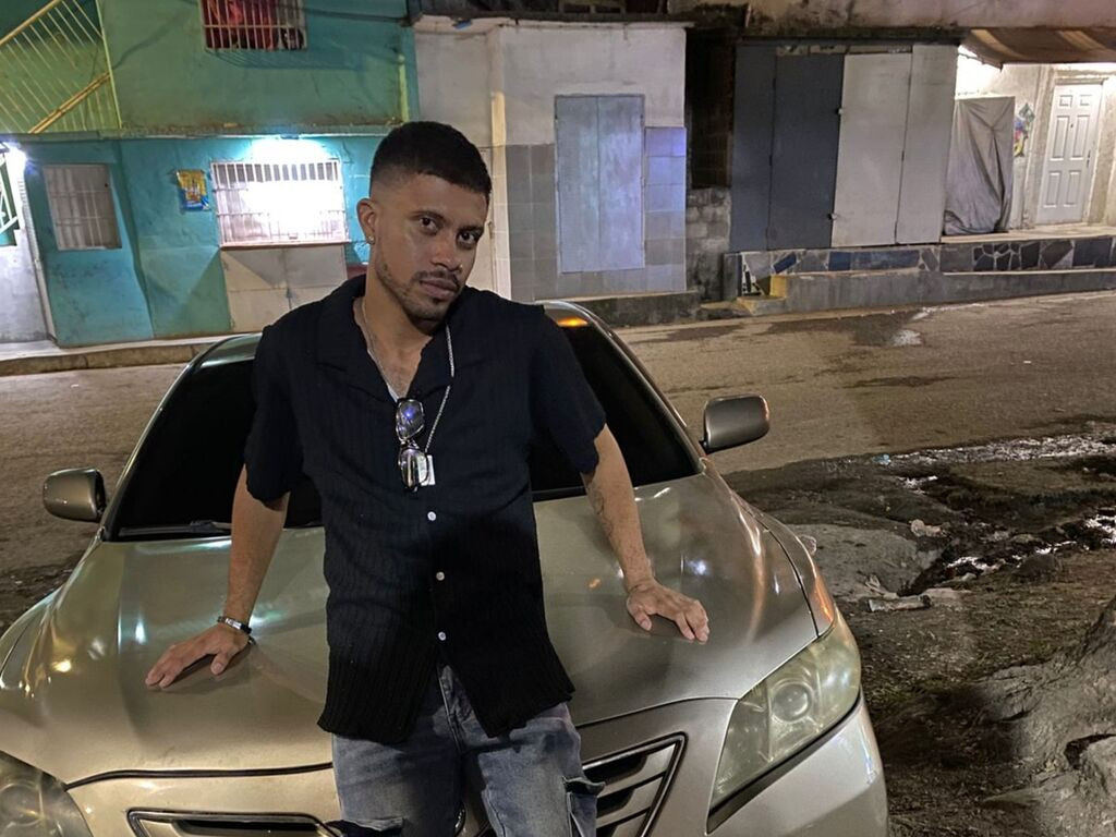 AdryBrowns LiveJasmin