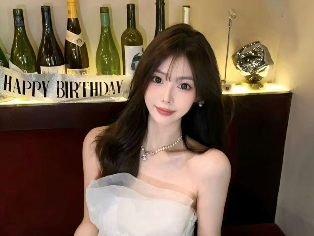 Aimeiligaoman LiveJasmin