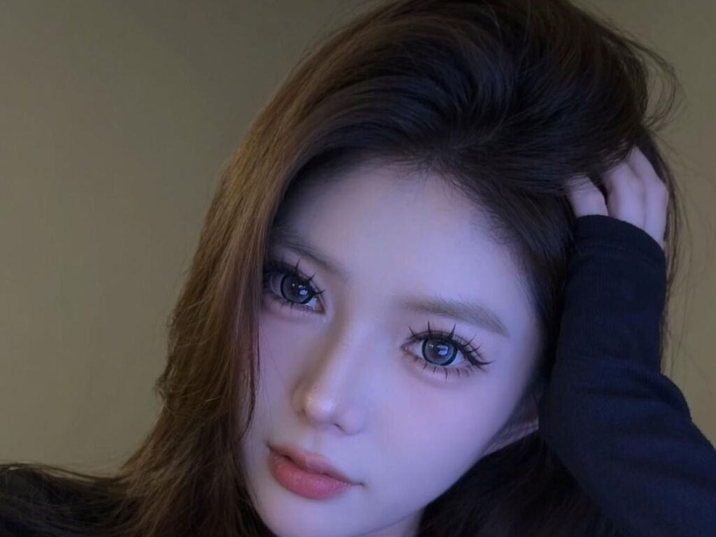 Aimeiligaoman Desnudo