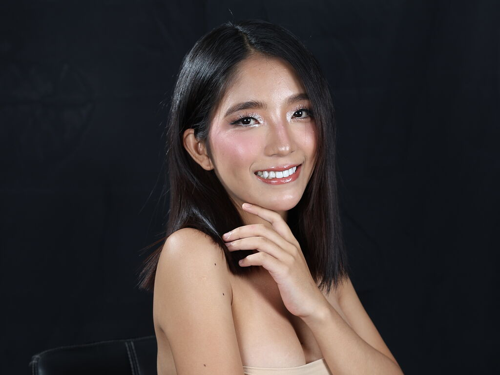 AkiraTakakuri LiveJasmin