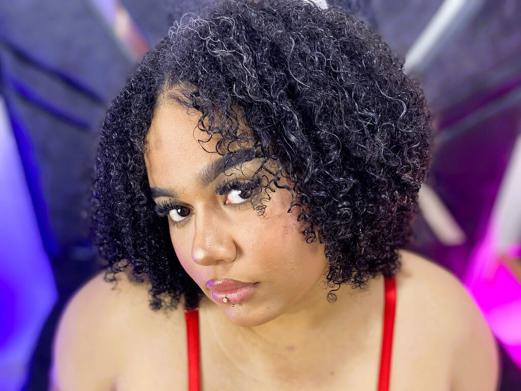 AlahiaFrequency LiveJasmin