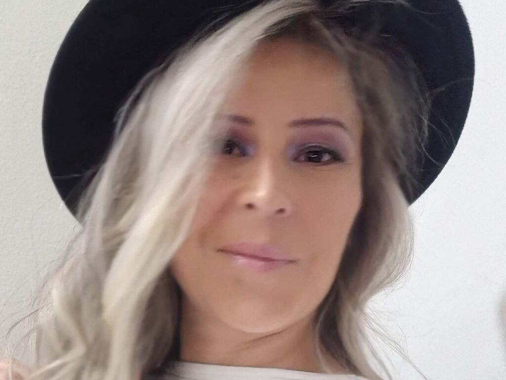 AlayaaContee LiveJasmin