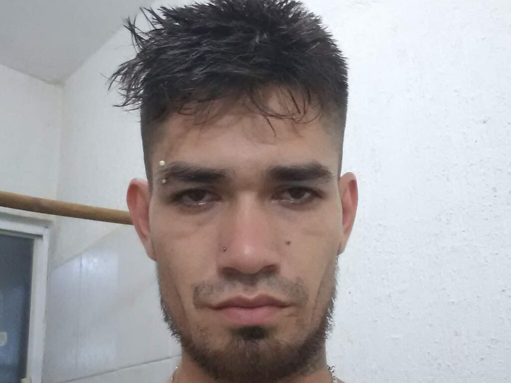 AlbertoGuerrero LiveJasmin
