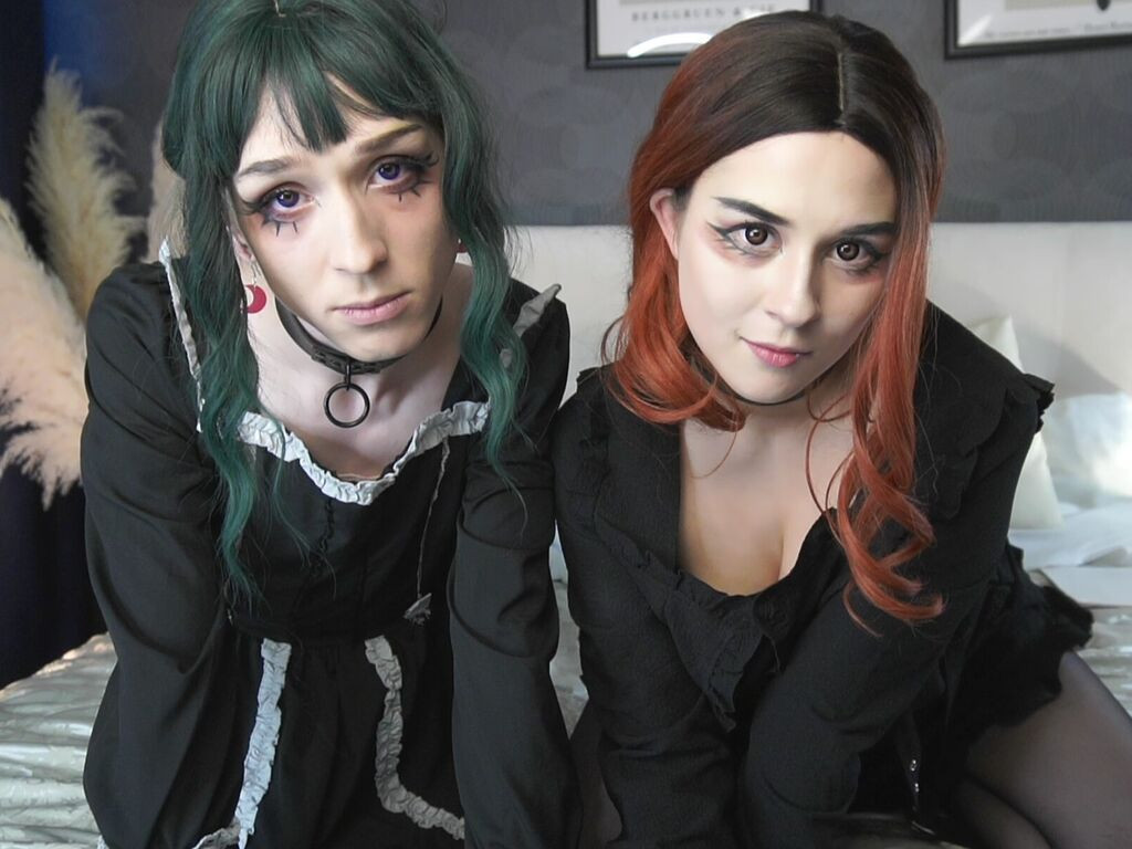 AlexAndSelena LiveJasmin