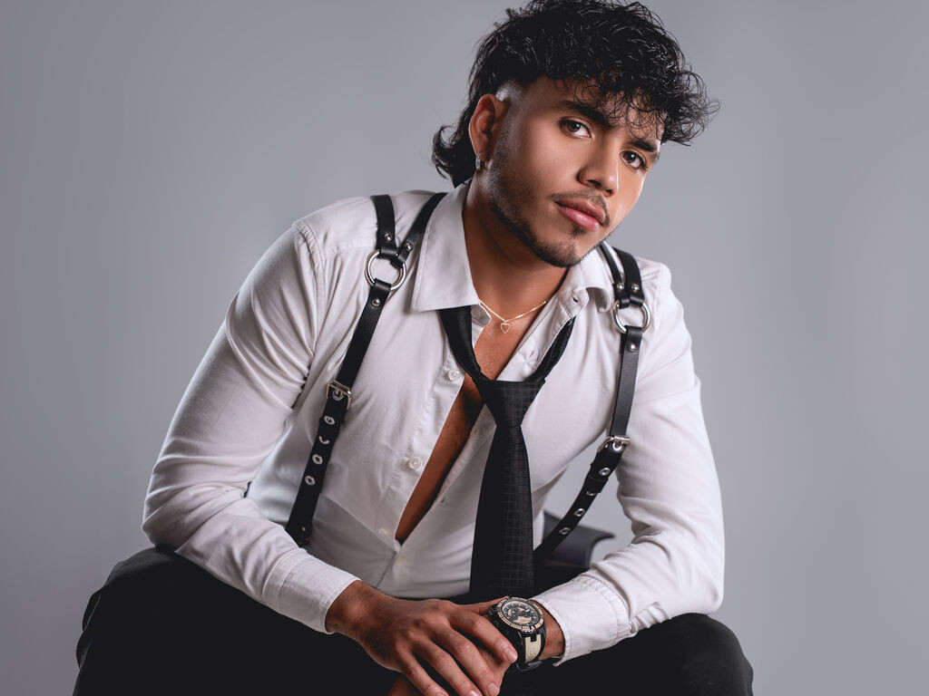 AlexanderJordan LiveJasmin
