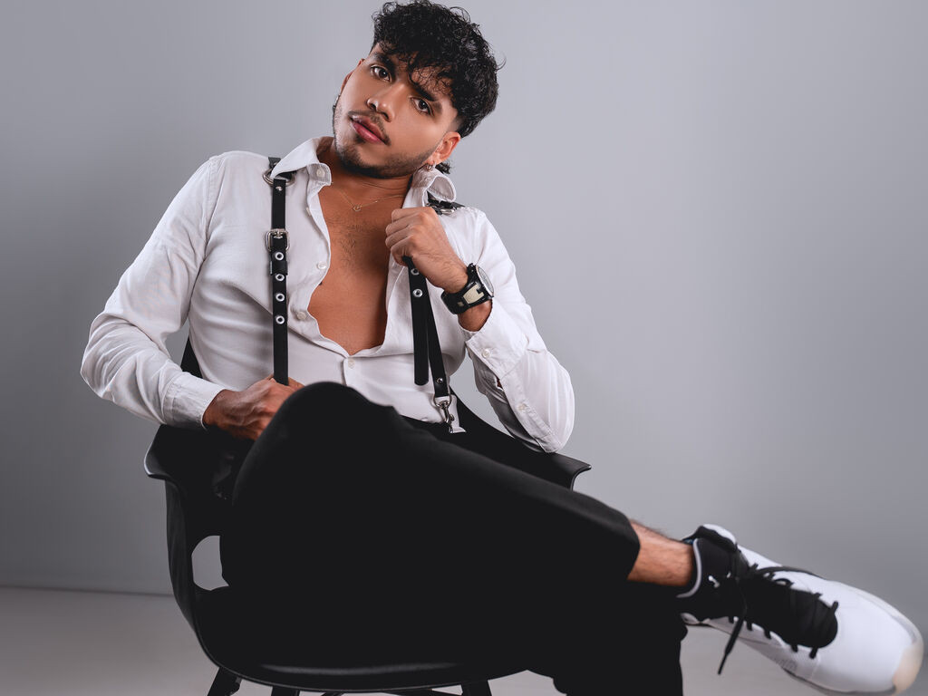 AlexanderJordan Desnudo