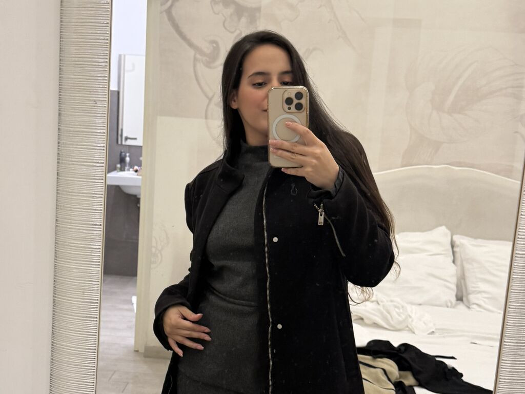 AlexandraGimenez LiveJasmin