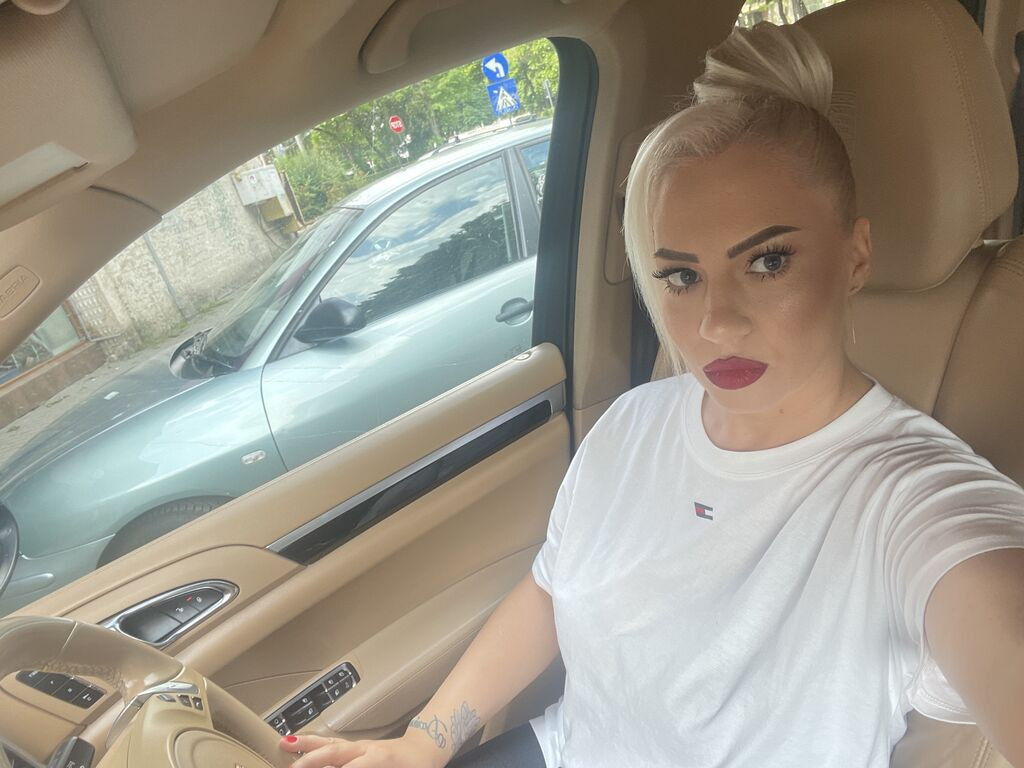 AlexandraVarzaru Nude