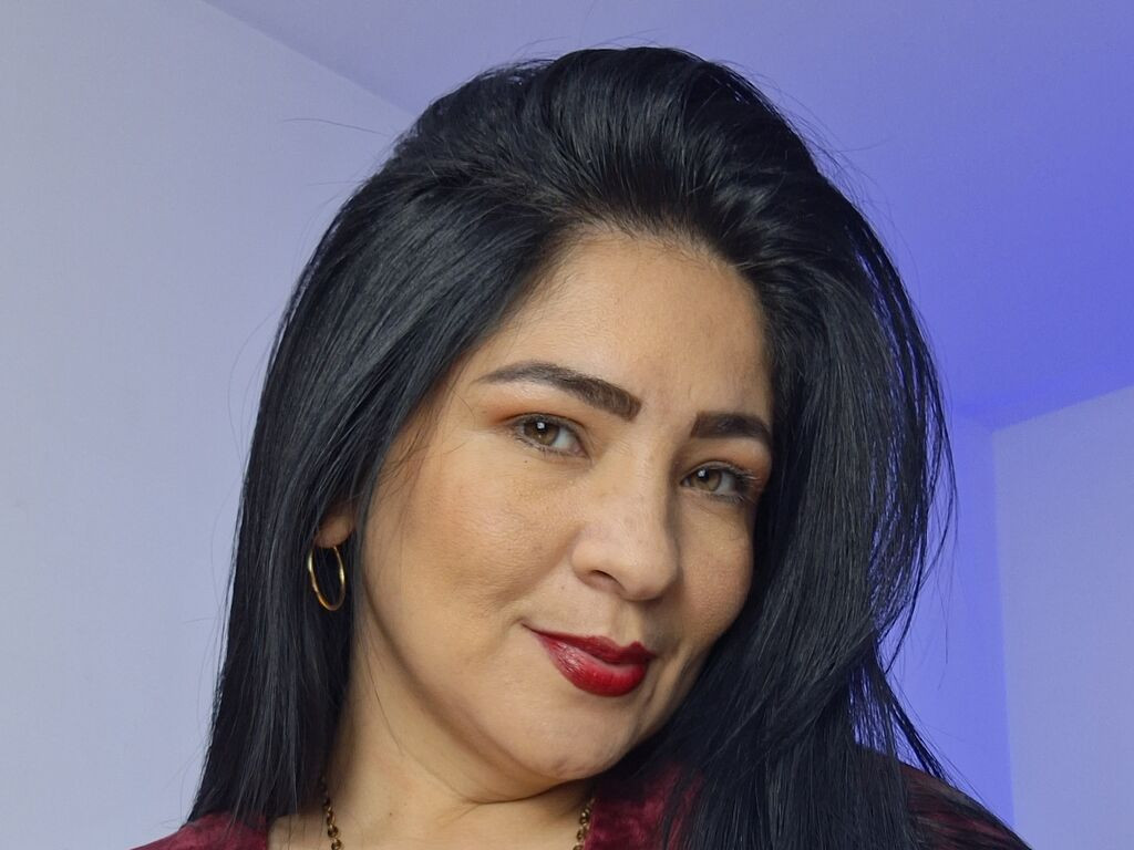 AlexiaSilver LiveJasmin