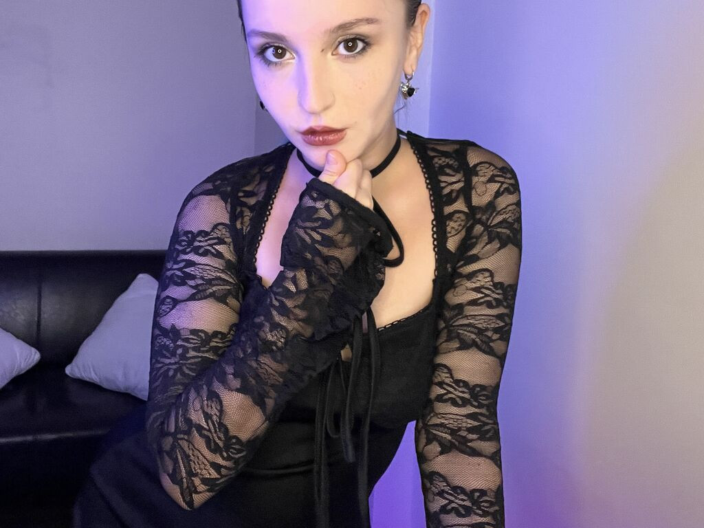 AliceGlass LiveJasmin