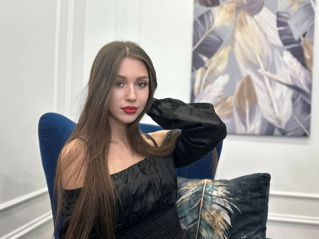 AliceJertis LiveJasmin