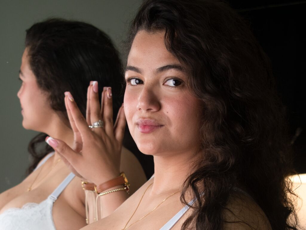 AliceMorellli LiveJasmin