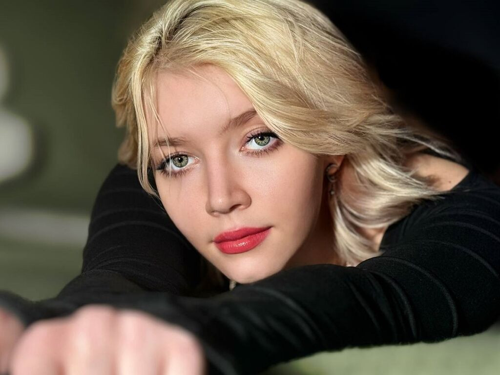 AliceOdley LiveJasmin