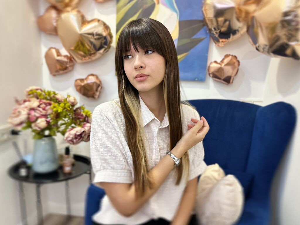 AliceReede LiveJasmin