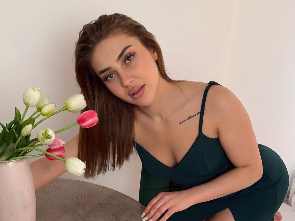 AlinaWonderful LiveJasmin