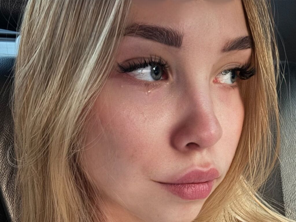AllureAngel Nude