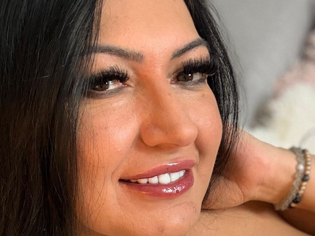 AllyseMilan LiveJasmin