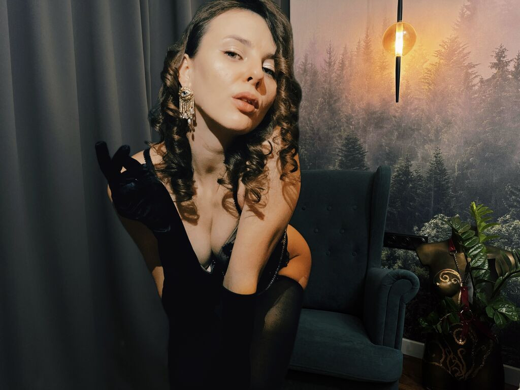 AlyceCox LiveJasmin
