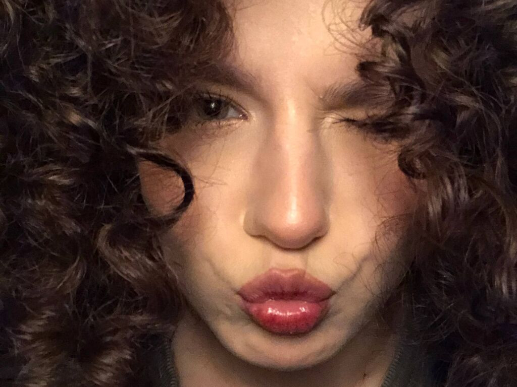 AlysaRoacho LiveJasmin