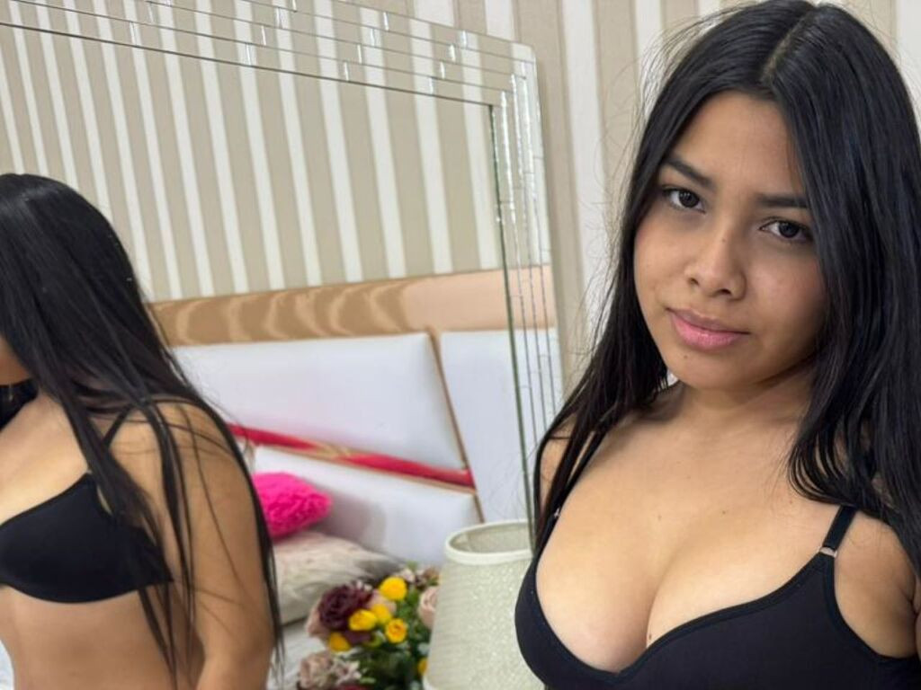 AmarantaCopper LiveJasmin