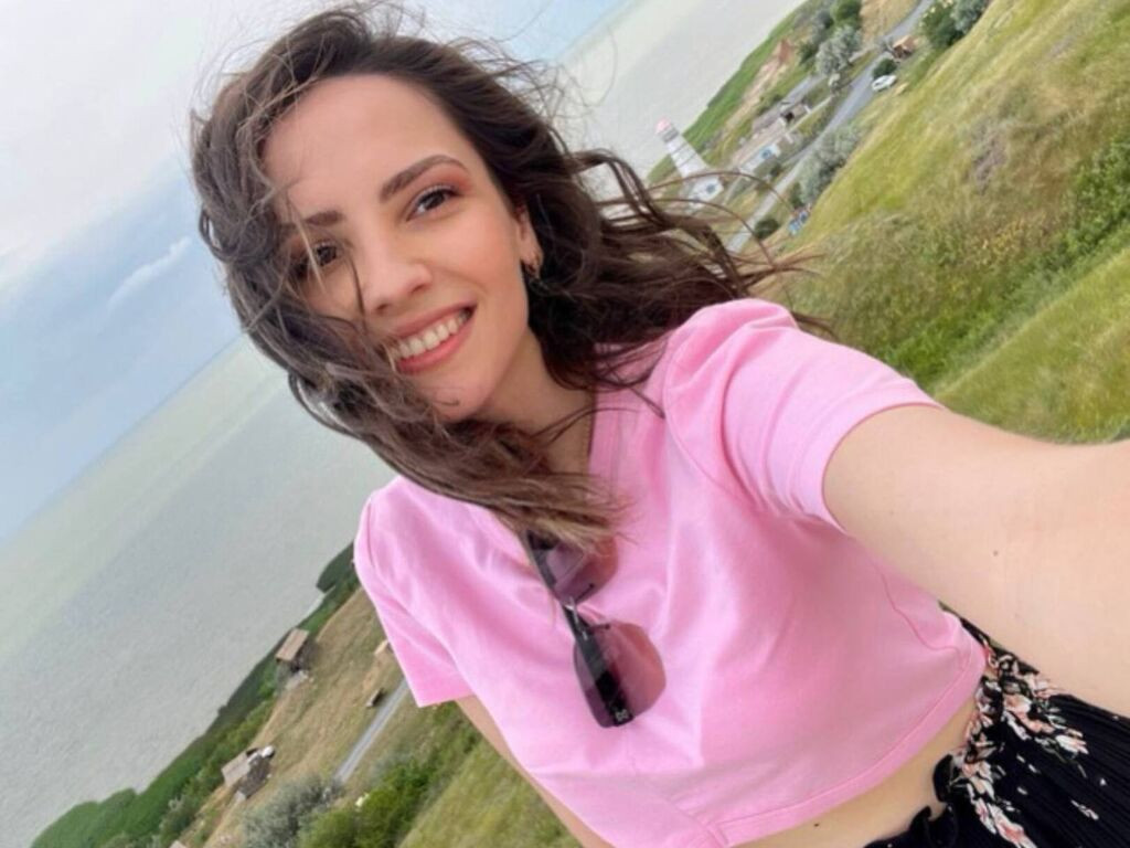 AmeliaEili LiveJasmin