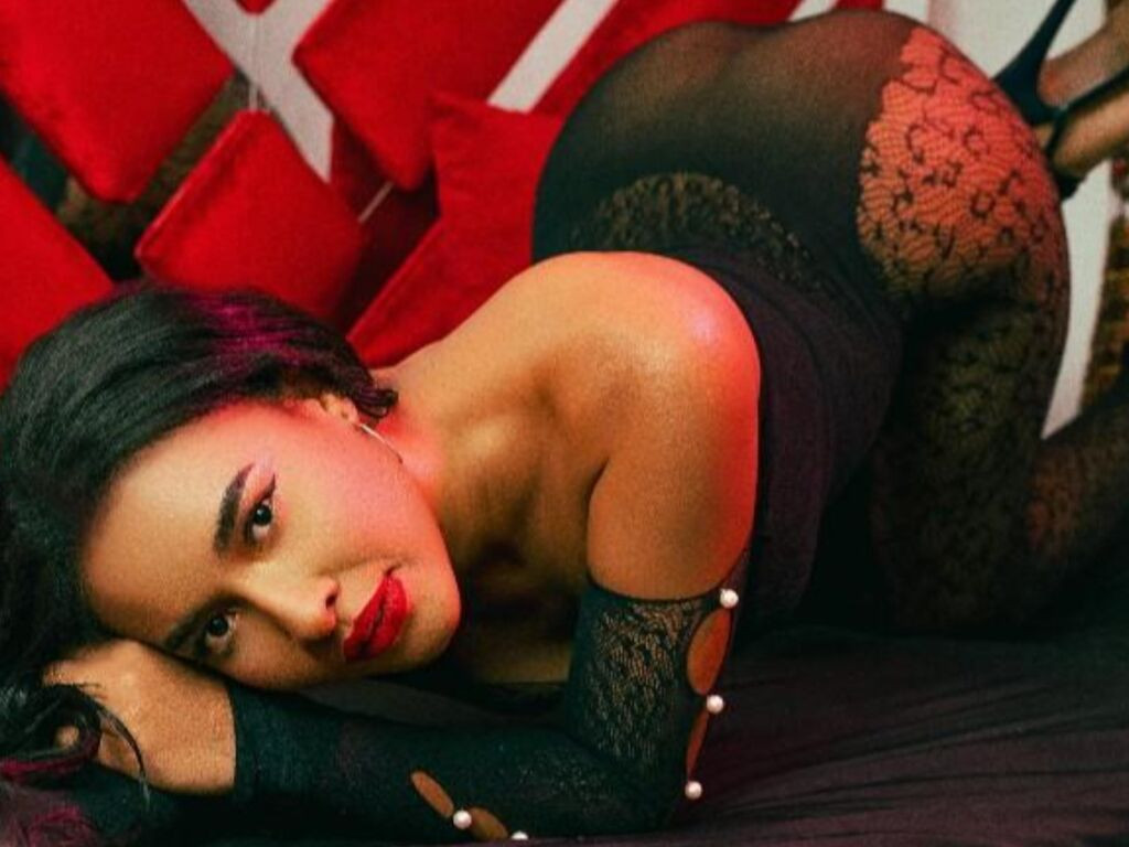 AmelyRouhs LiveJasmin