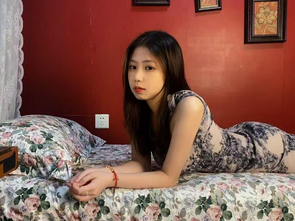 AmiraAnya LiveJasmin