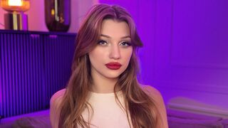 AmiraQueen Cam
