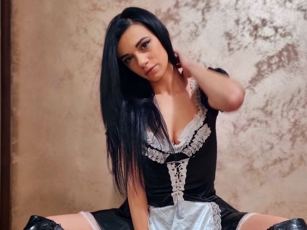 AmynaAmy Desnudo
