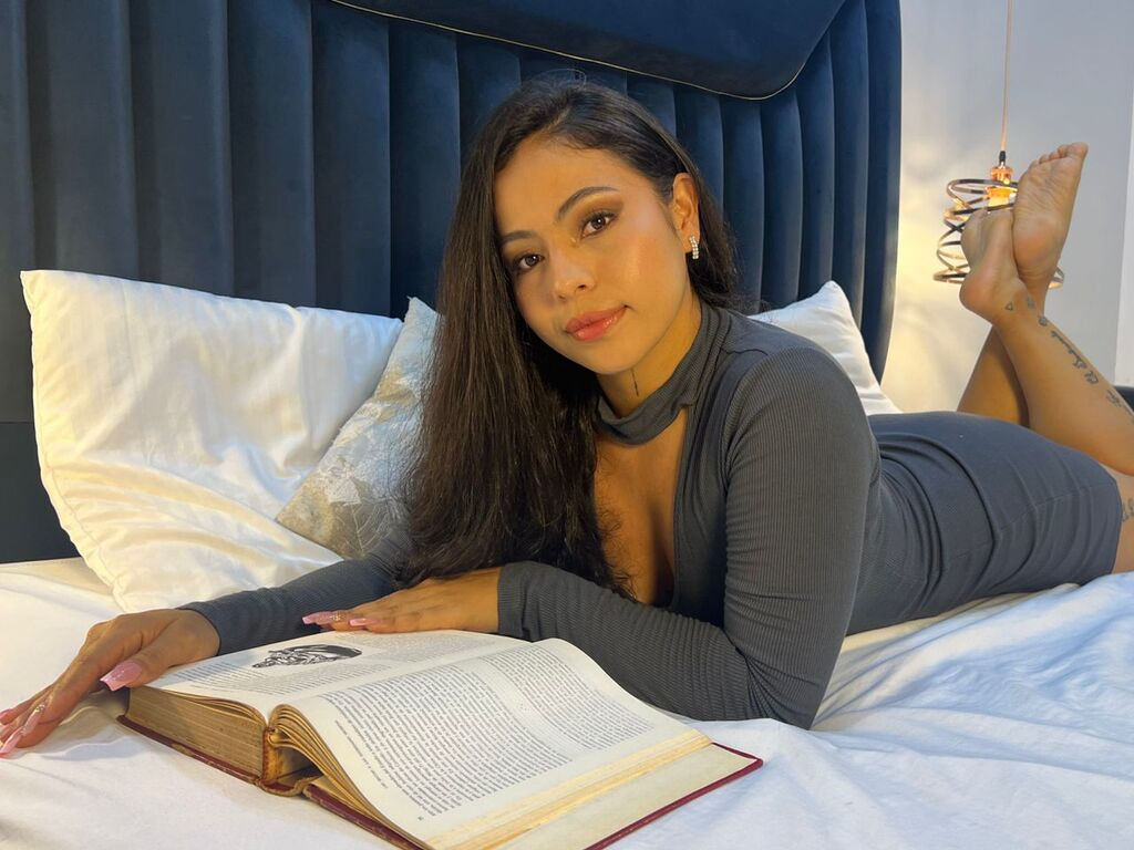 AnaDreined LiveJasmin