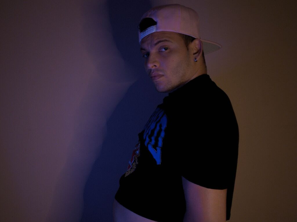 AndreBisset LiveJasmin