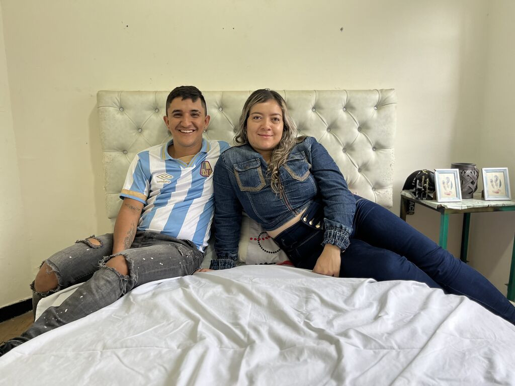 AndrewsAndSofix Desnudo