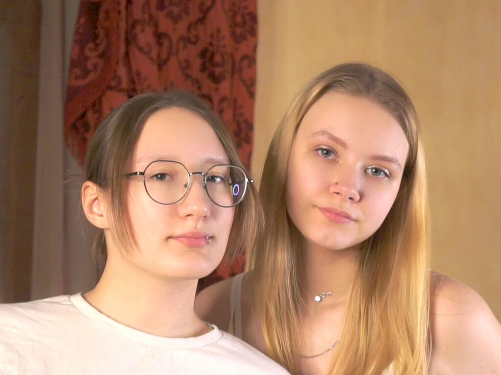 AndriaAndMarian Nude