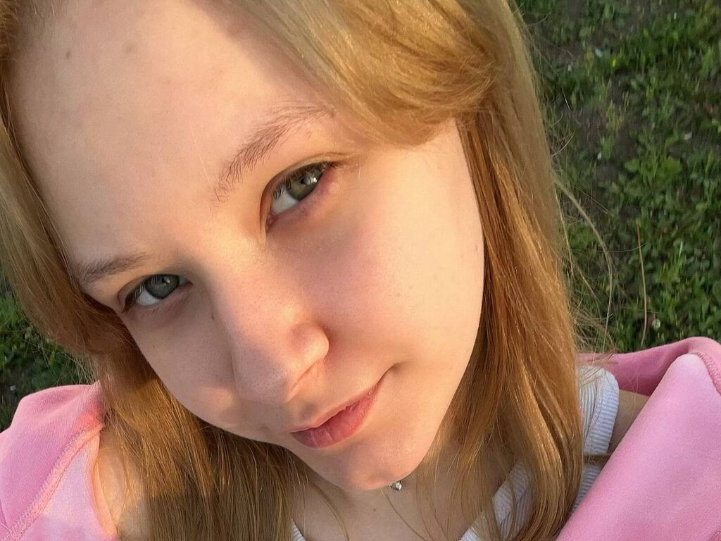 AndriaKnoth LiveJasmin