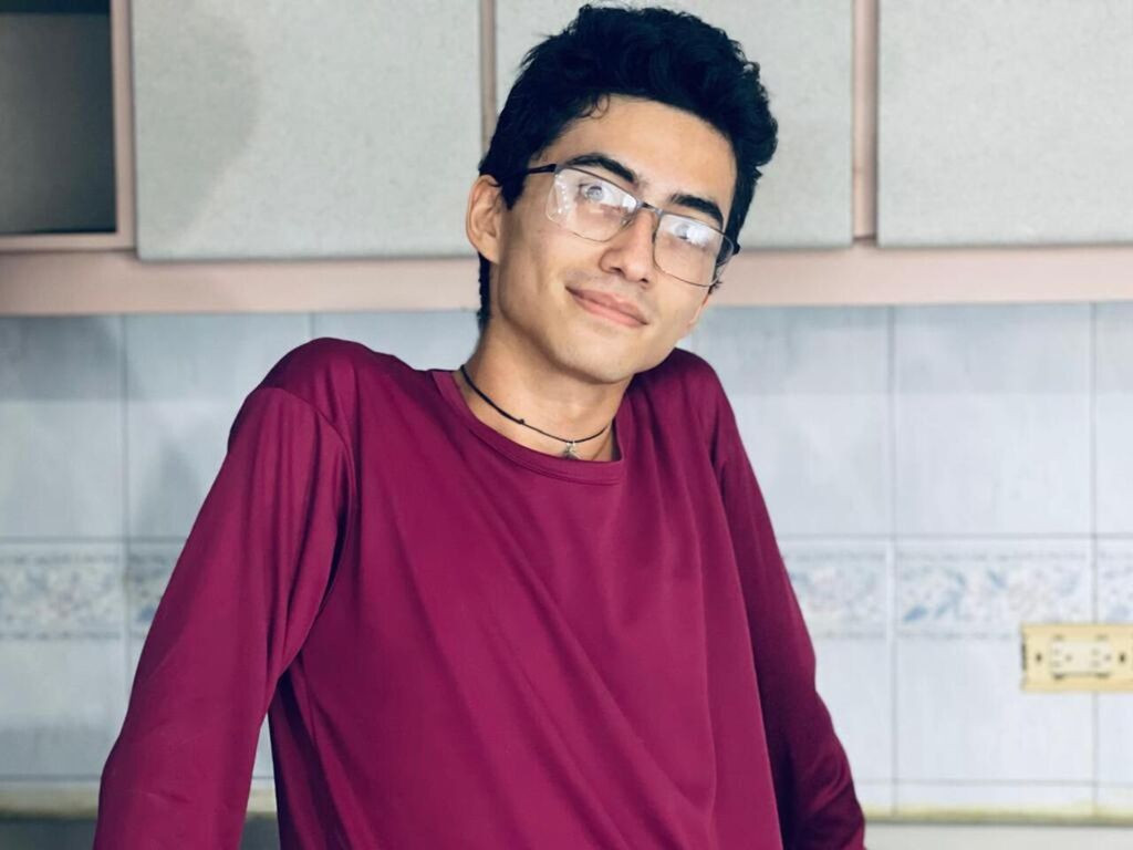 AndryuOswald LiveJasmin