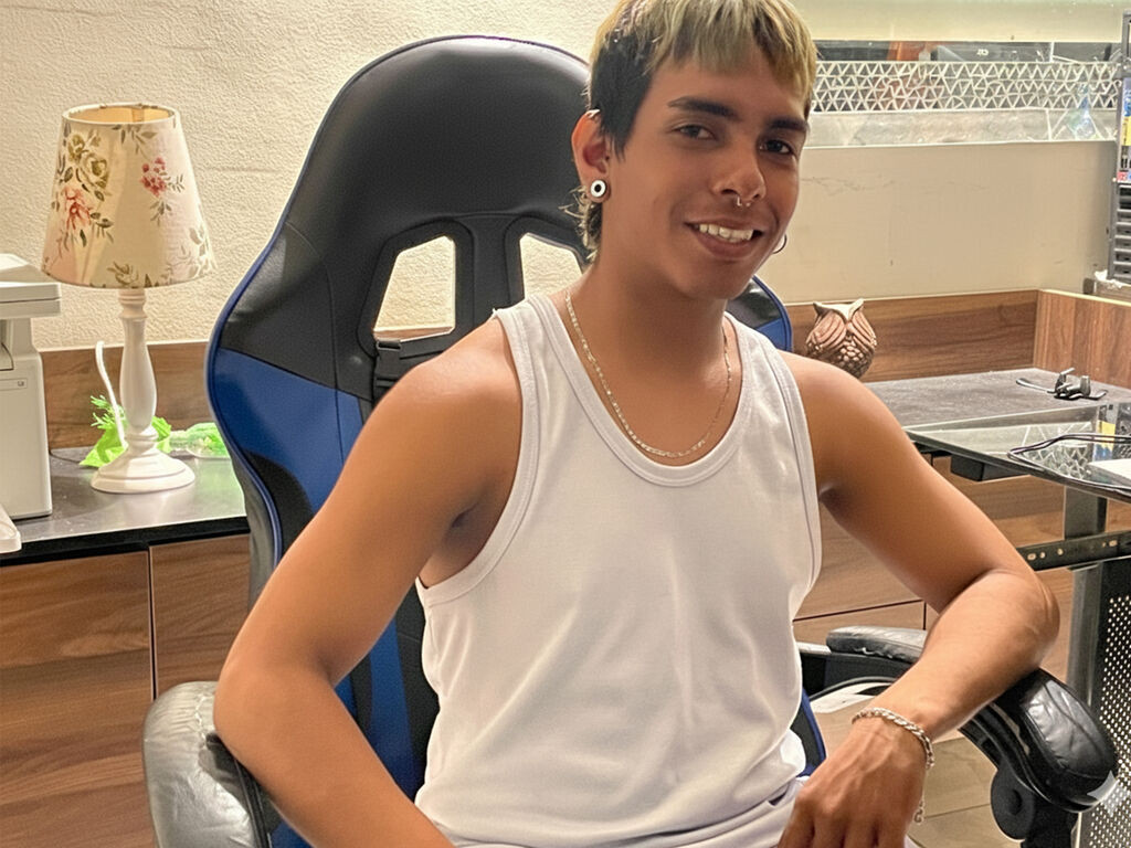 AndyCastillo LiveJasmin