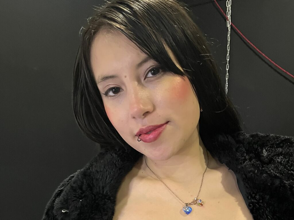 AngelinaMaddinso Desnudo