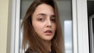AnnPerry Cam