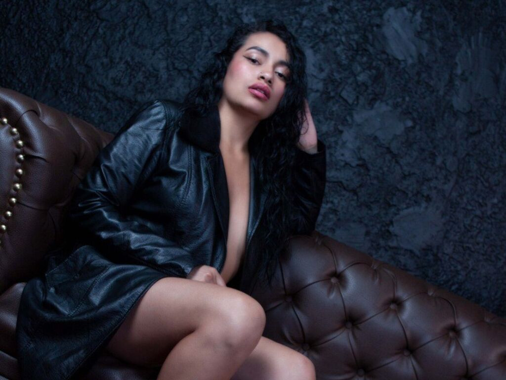 AnnaStuart LiveJasmin