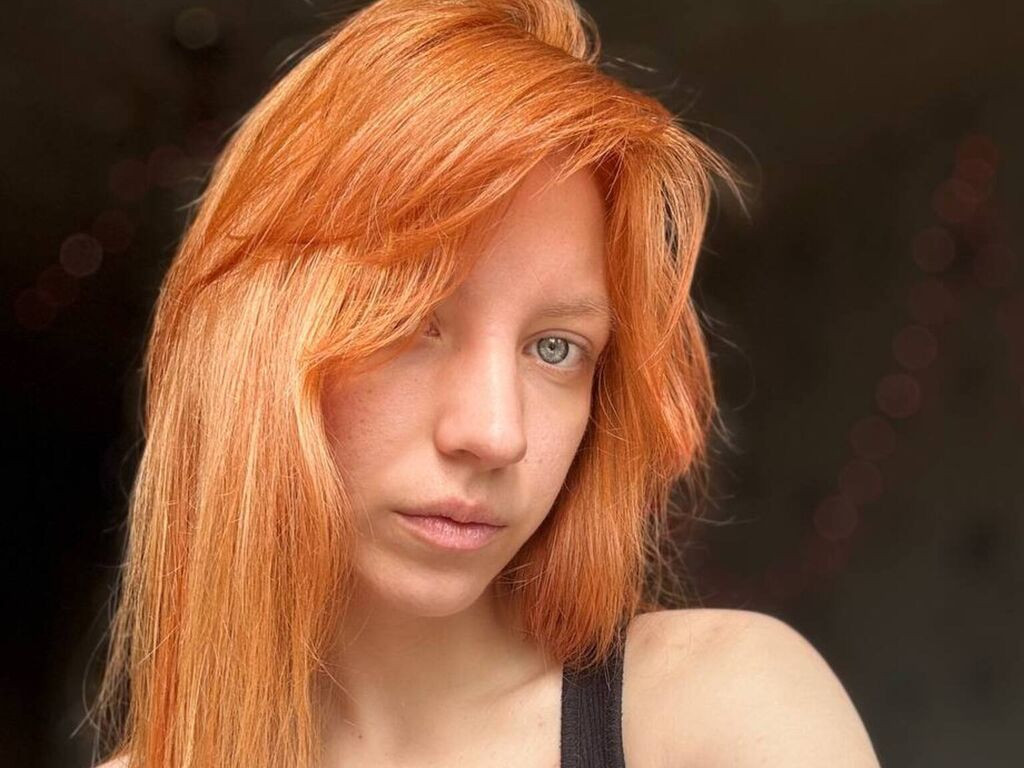 AnnalisaMckeag Desnudo