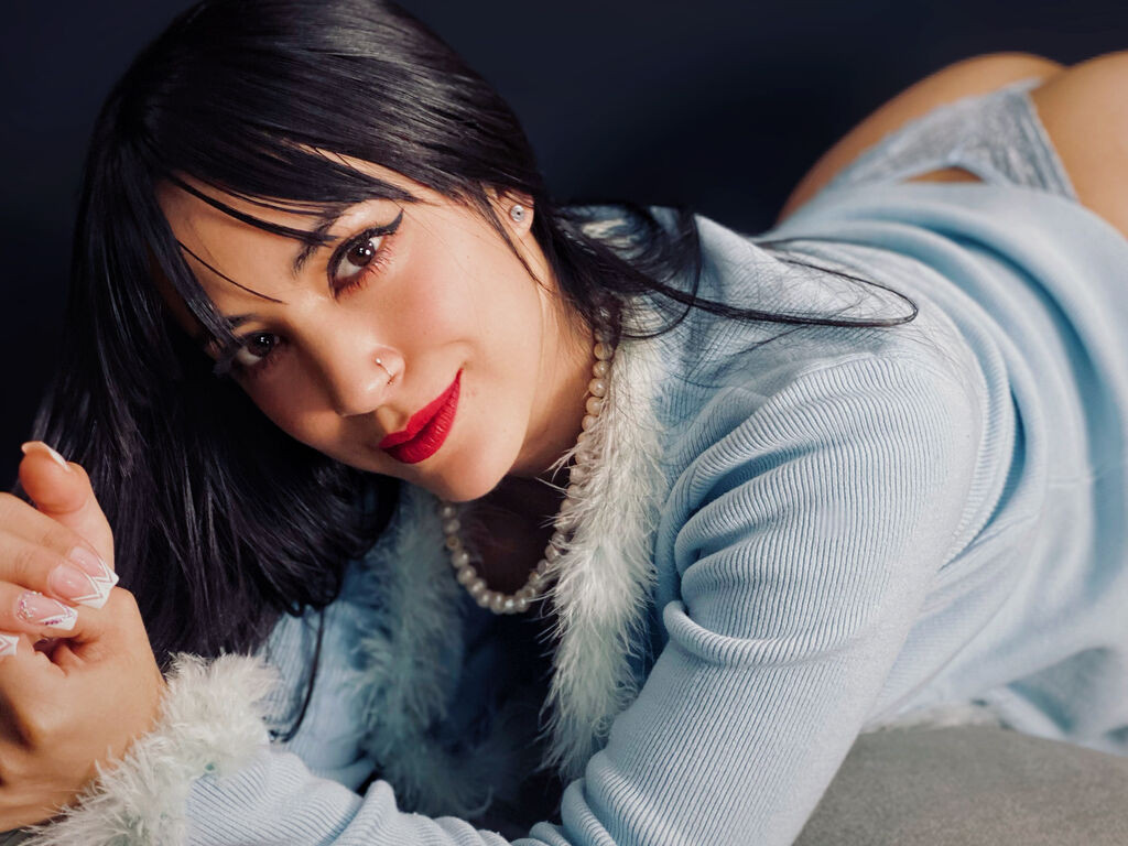 AnnalisseJade LiveJasmin