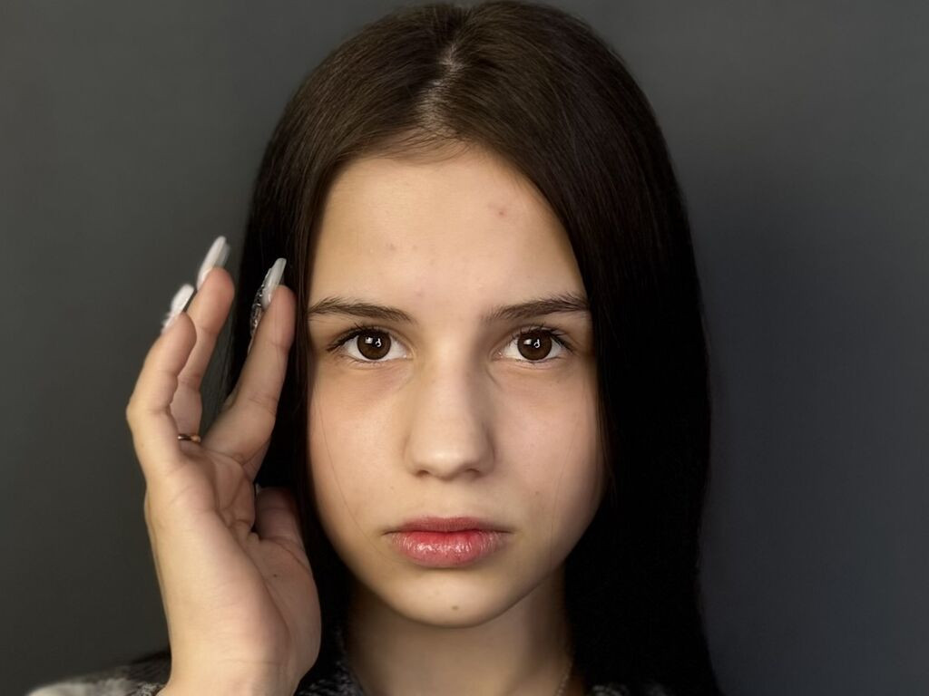 AnnetPintonin LiveJasmin