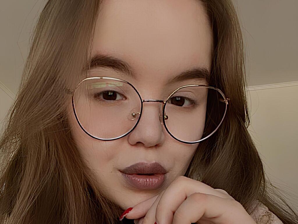AnnetPovilain LiveJasmin